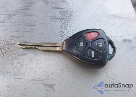 2007 Toyota Camry Le z USA, uszkodzony, nr VIN 4T1BE46K17U593702